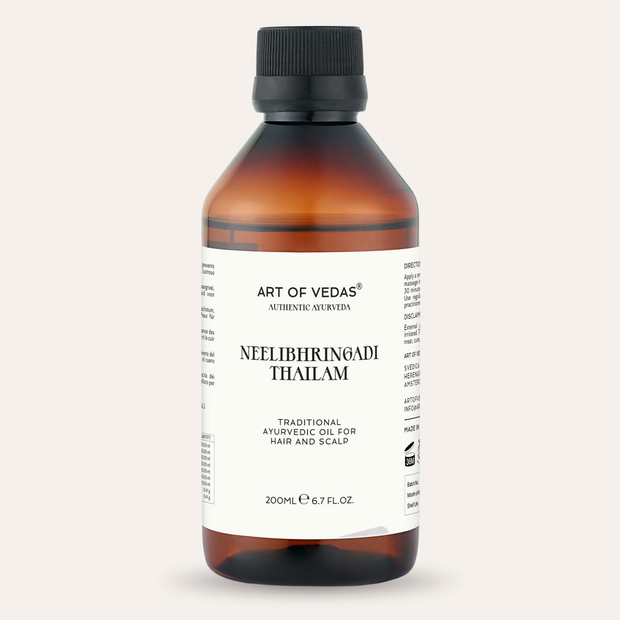 Neelibhringadi Thailam